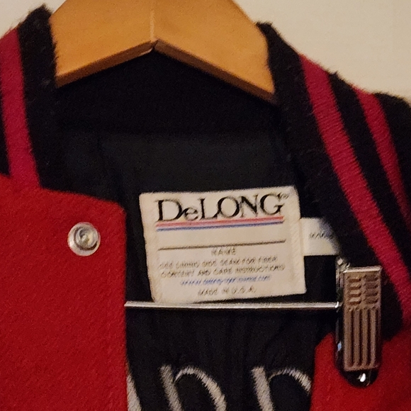 Lettermans Jacket, Medium, Red & Black, 24in. sleeve, 25in. Length, Eagles, - Picture 6 of 10